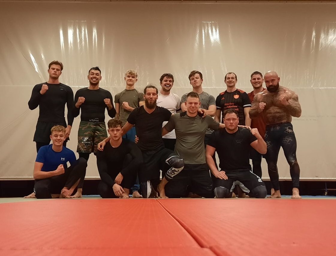 Groepsfoto na de training